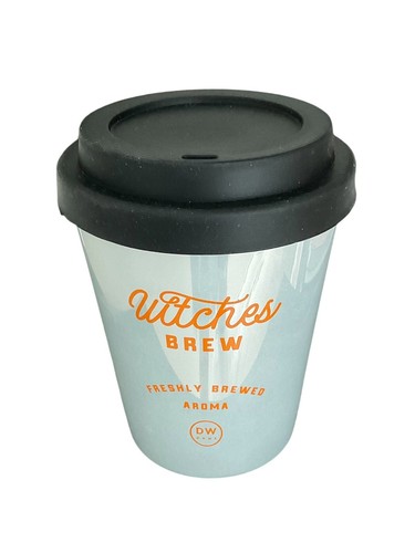 DW Home Witches Brew Duftkerze Latte Kaffeetasse 11,4 Unzen Halloween Vanille