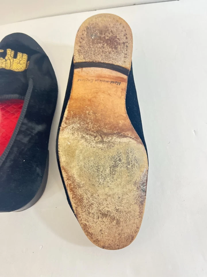 Mocasín de lujo de terciopelo negro para hombre bordado elefante dorado hecho a mano en E Foto 3 de 4