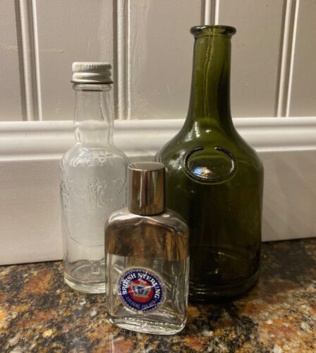 Lot de trois bouteilles vides vintage - Photo 1 sur 12