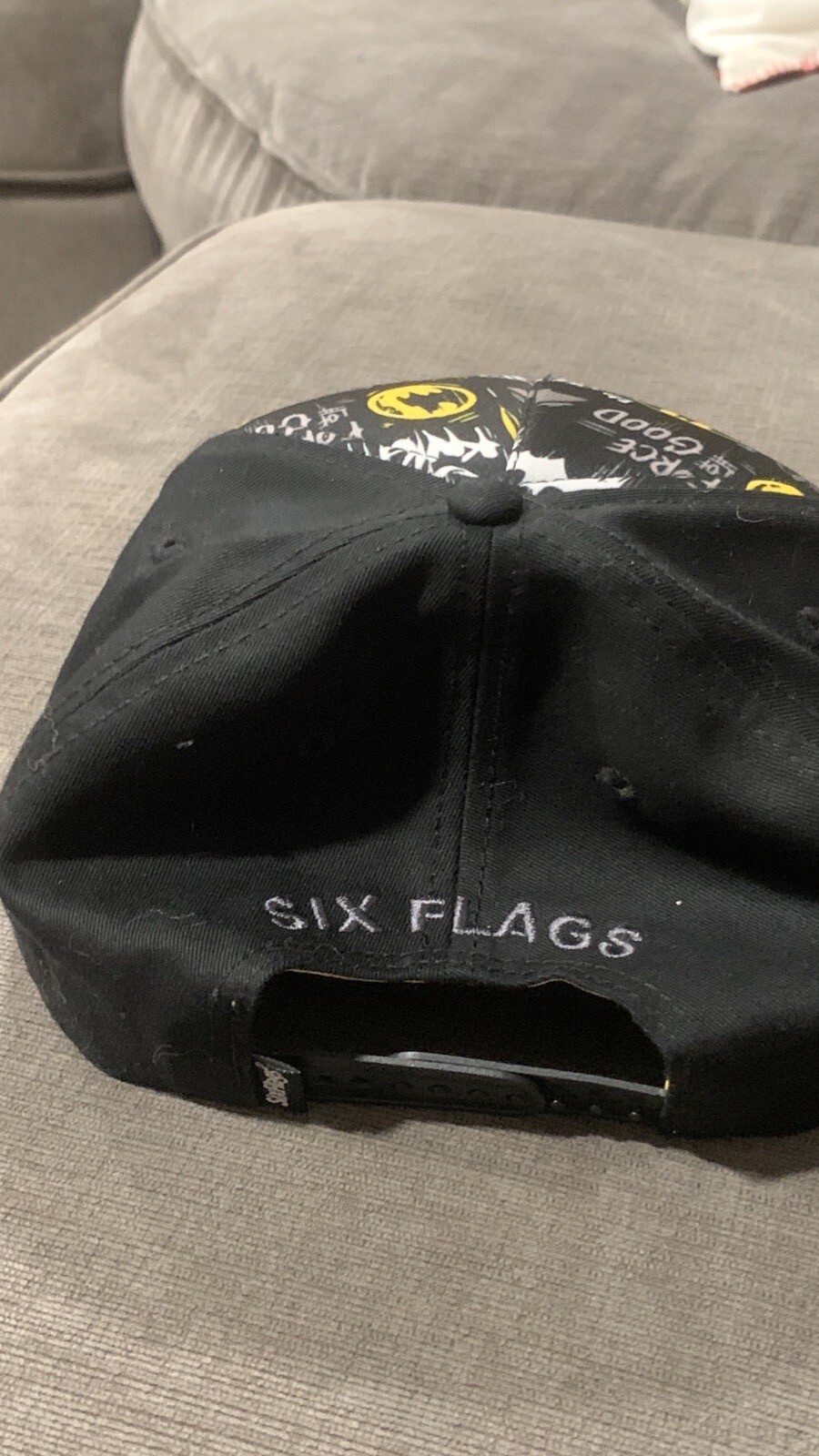 Batman SnapBack DC Comics Six Flags Flat Billed A… - image 3