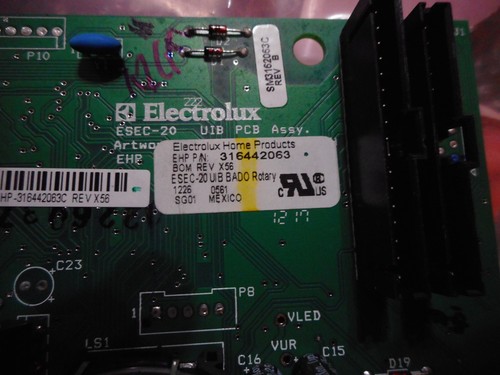 REAL Frigidaire Range Electronic "Board" NEW Electrolux Part Free Shipping (B-4) - Picture 2 of 4