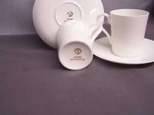 GUSTAVSBERG TRE TAZZE E PIATTINI DEMITASSE - Foto 3 di 3