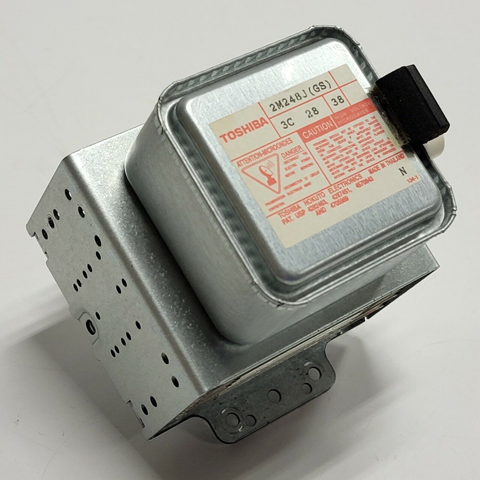 TOSHIBA Magnetron 2M248J (GS) Part from Amana Microwave Model AC