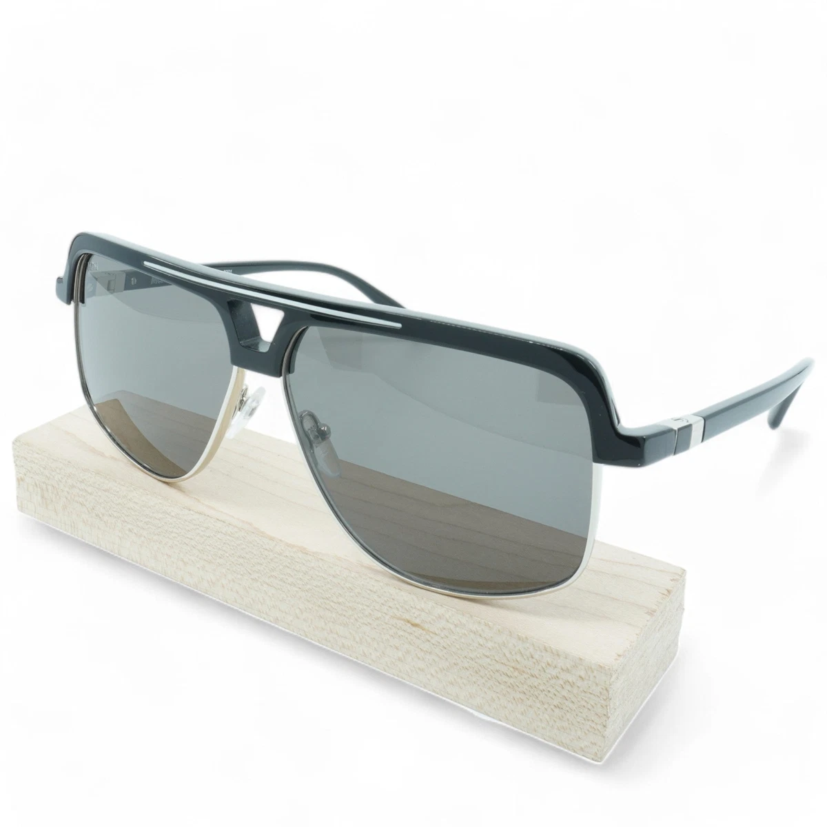 MCM Unisex Metal Brow Bar Aviator Sunglasses MCM Aviator Sunglasses − Sale: up to −79% | Stylight main image 2