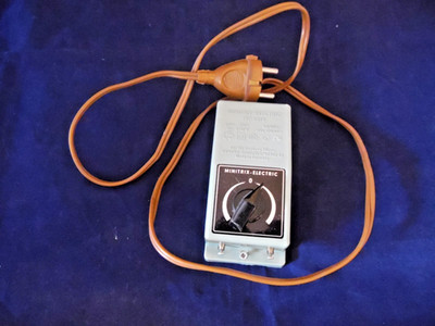 Minitrix Electric Trafo Typ 5519   Transformator Modellbahn Spur N   Vintage