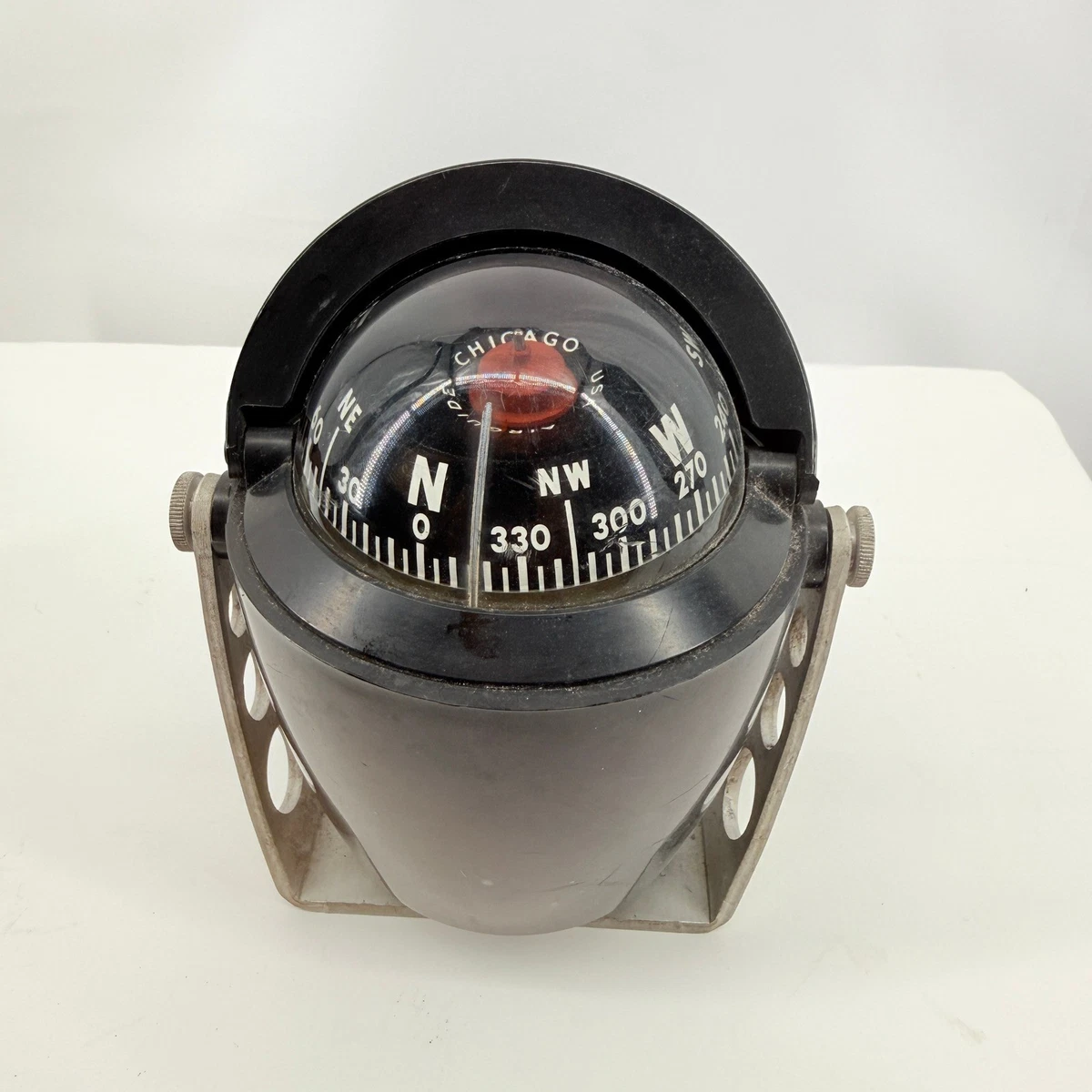本船で使われた羅針盤 カルダン式航海用羅針盤🧭