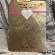 Vintage New Victoria Secret Glamour Stockings Pantyhose Size Medium Cream