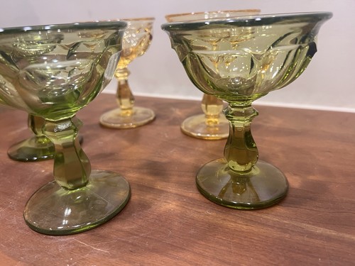Vtg Imperial Old Williamsburg 3 Green & 2 Yellow Champagne Tall Sherbet Glasses - Picture 8 of 9