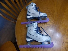 Lake Placid Supreme #694 Ice Skates, Cream White- Size 6