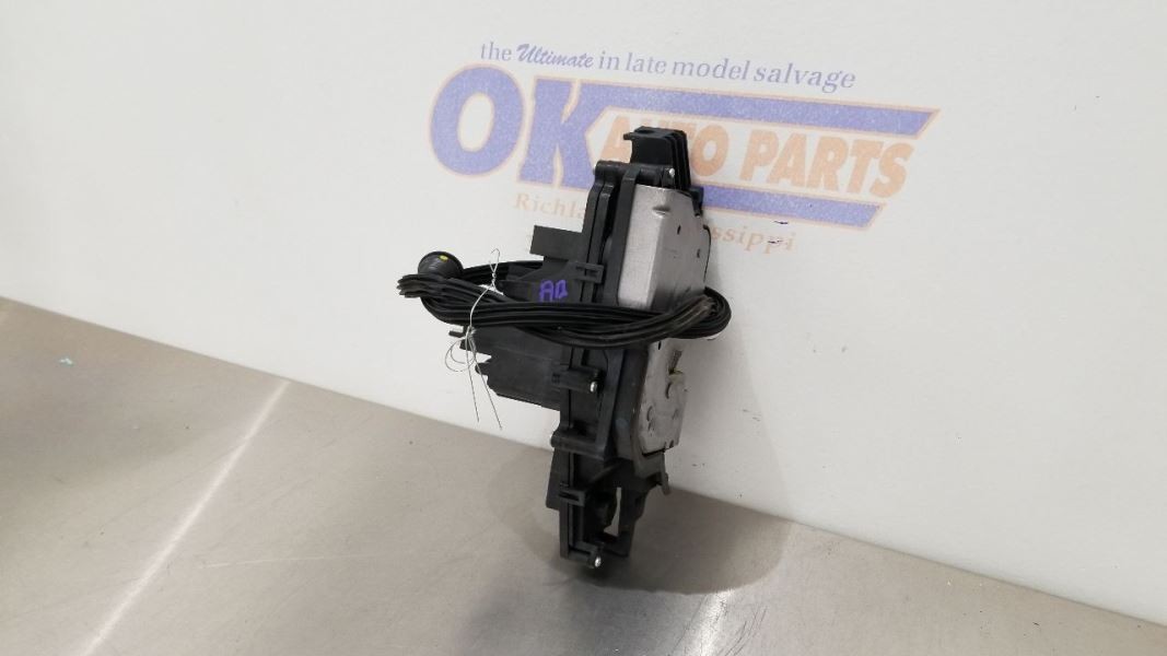 2023 MASERATI GRECALE TROFEO DOOR LOCK LATCH FRONT RIGHT PASSENGER