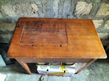 TAVOLO PER MACCHINA DA CUCIRE (SENZA MACCHINA), CON 2 CASSETTI -USATO DELL'EPOCA