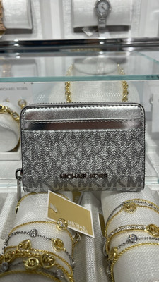 MICHAEL KORS JET SET TRAVEL MD ZIP AROUND CARD CASE WALLET MK SILVER