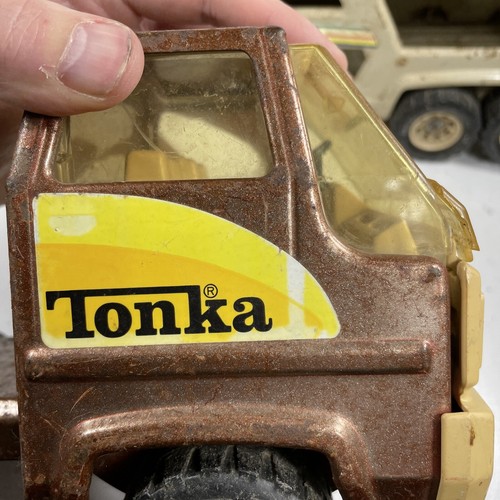 Vintage Tonka Xr-101 Truck Trailer Car Transporter Semi Rough As Is - Picture 9 of 24