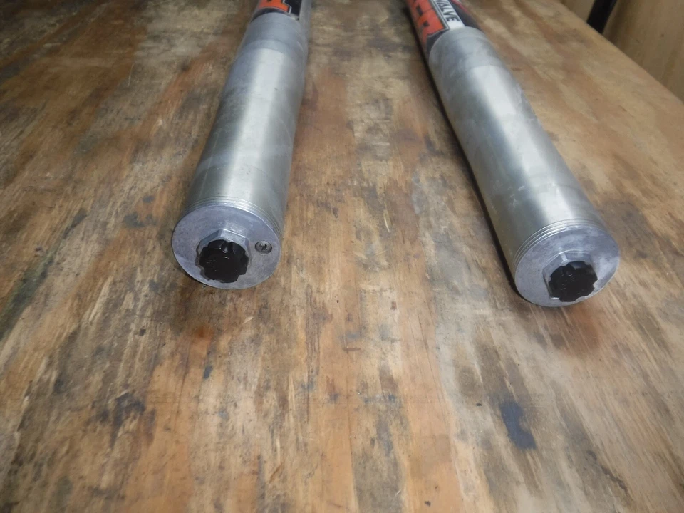 2005 KTM 200 EXC Front Forks Suspension Upper Lower Legs - Image 4 of 4