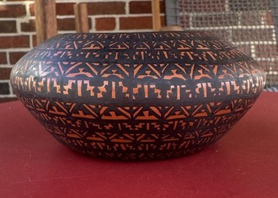 Caroline Sando Jemez Pueblo Potter Beautiful Native American Pottery Pot 6 W