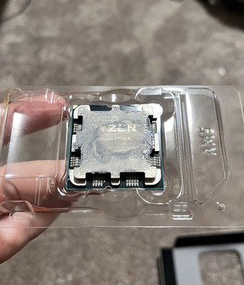AMD Ryzen 7 7700X 8-Core AM5 CPU Processor 100-000000594 Desktop Computer Chip