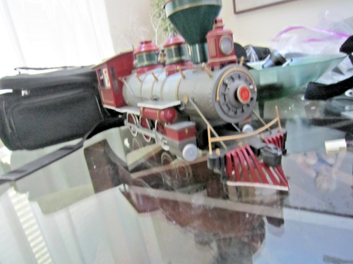 BACHMANN G SCALE BIG HAULER CHRISTMAS EXPRESS STEAM LOCOMOTIVE W/AUDIO TENDER - Picture 6 of 11