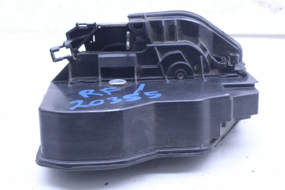 BMW 530i 2004 actuador de bloqueo de pestillo de puerta delantera derecho OEM usado Foto 2 de 4