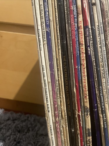 Elvis Presley vinyl Record collection. Each item is being sold seperately. - Picture 2 of 5