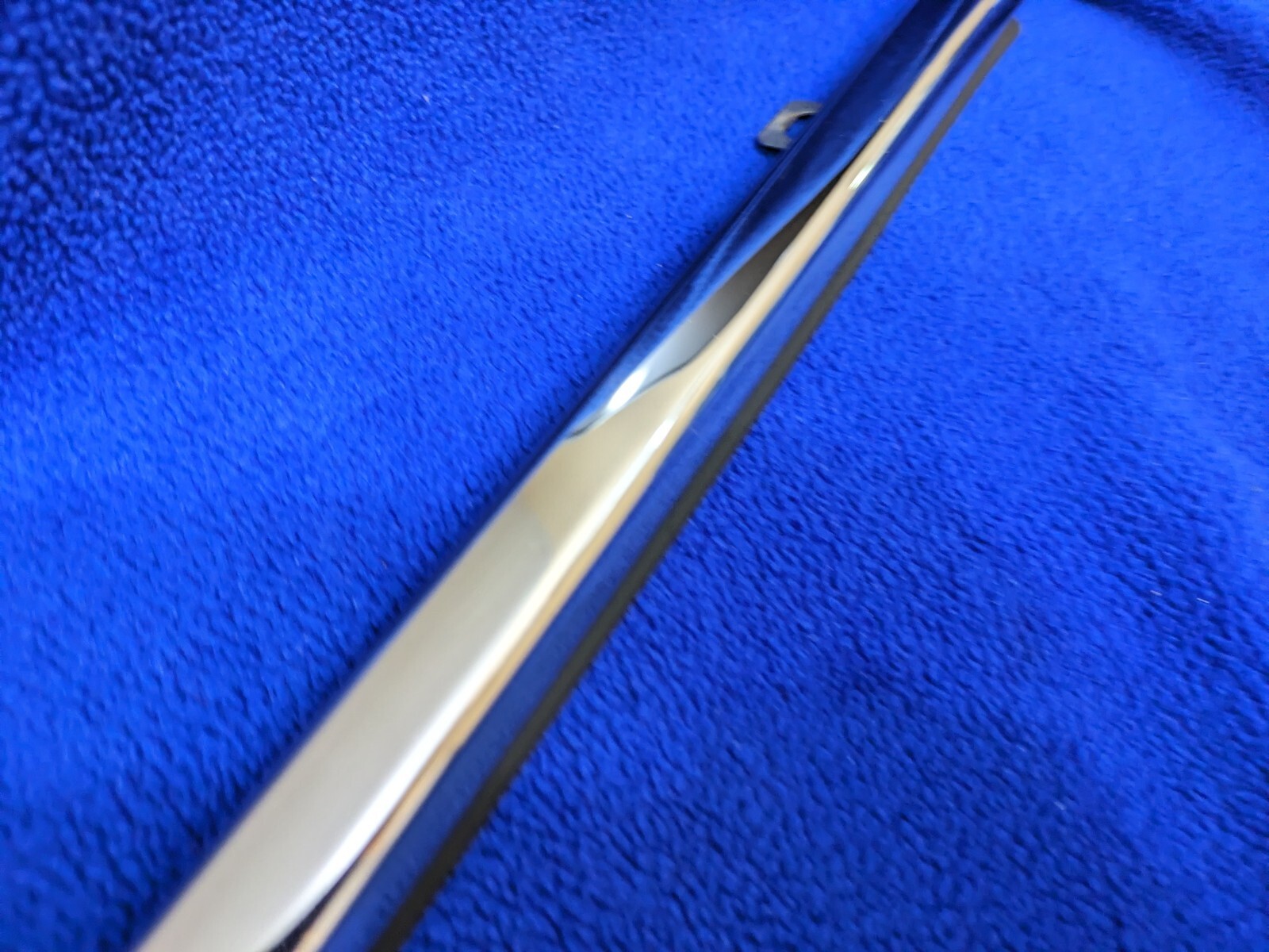 2006-12 Bentley Flying Spur Front Right Lower Window Door Trim Chrome strip oem