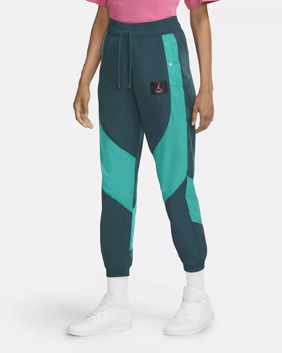 Nike air shop joggers womens