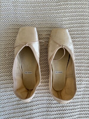 russische Spitzenmarke Rubin Spitzenschuhe. Gr.39 W.3 V.2 Schaft:flexibel medium