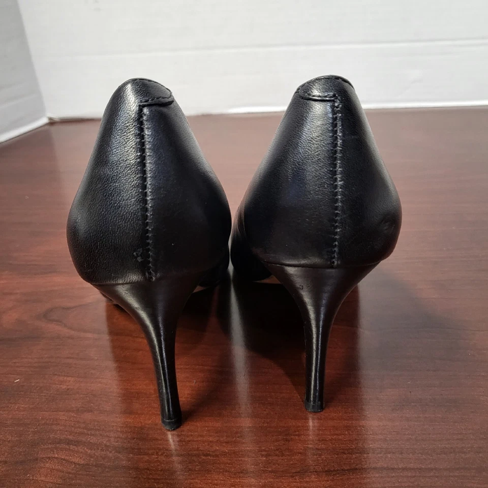 Zapatos de salón Lands' End para mujer talla 7,5 B de cuero negro de 3,5" con suela de cuero Foto 4 de 4