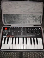 NEW Akai Professional MPK Mini hybrid 3 wobble 
