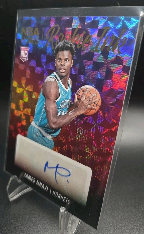 HYPER GOLD AUTO 2023-24 Hoops #RI-NNJ James Nnaji ROOKIE INK 🔥🔥 - Image 2 of 3
