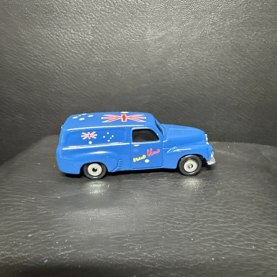 De colección 1953 Holden FJ Van True Blue - por Matchbox Superfast escala 1:64 #37 Foto 4 de 4