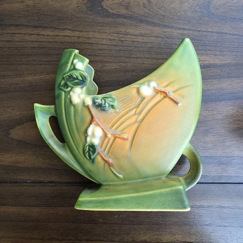 Roseville Antique 1947 Pottery Green Snowberry Art Deco Shape 6" Vase