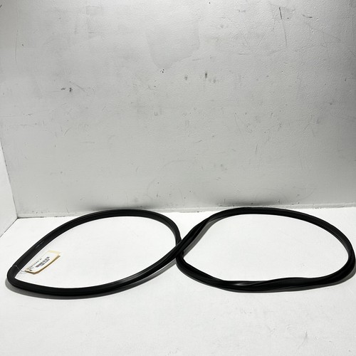 2016-21 Honda Civic Front Right Passenger Side Door Body Wheatherstrip Seal OEM - Picture 7 of 7