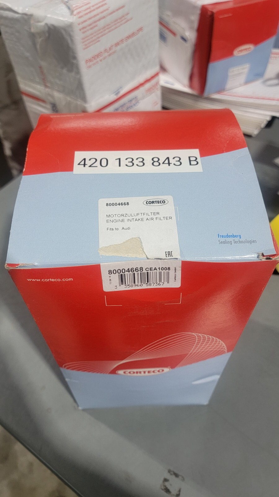 Audi R8 420 133 843 B, Corteco 80004668 Filters - Air Filter