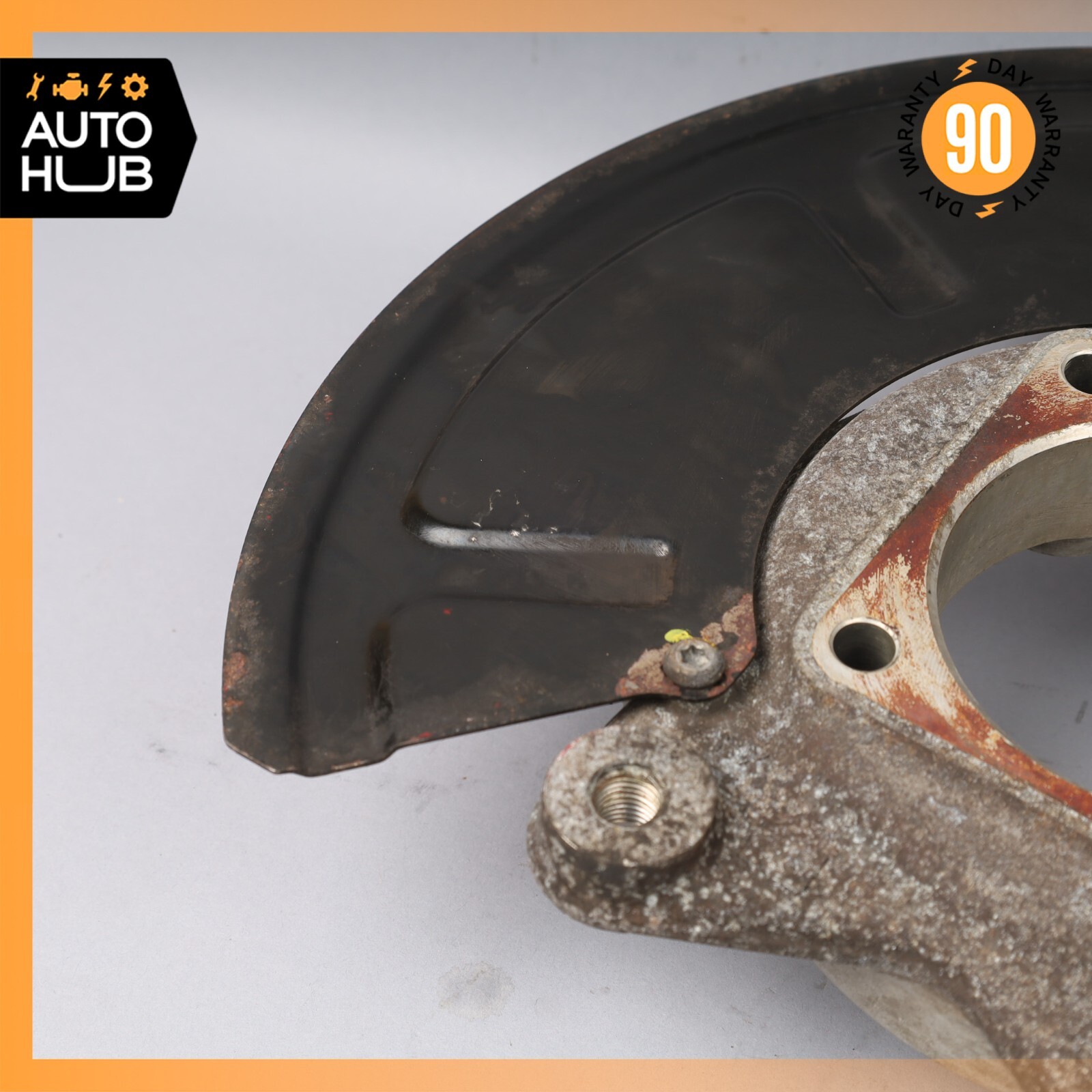 02-04 Maserati Spyder 4200 Front Left Driver Side Spindle Knuckle OEM