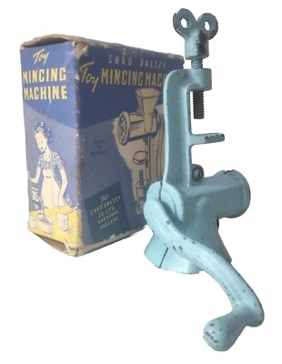 ORIGINAL VINTAGE 1950S CHAD VALLEY TOY MINCING MACHINE BOXED & COMPLETE