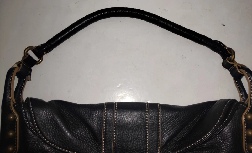 Cartera de mano de cuero negra Maxximum Foto 3 de 4