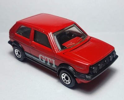Vintage Matchbox 1-75 Superfast #33 Volkswagen Golf GTI in Red - VG-XLNT