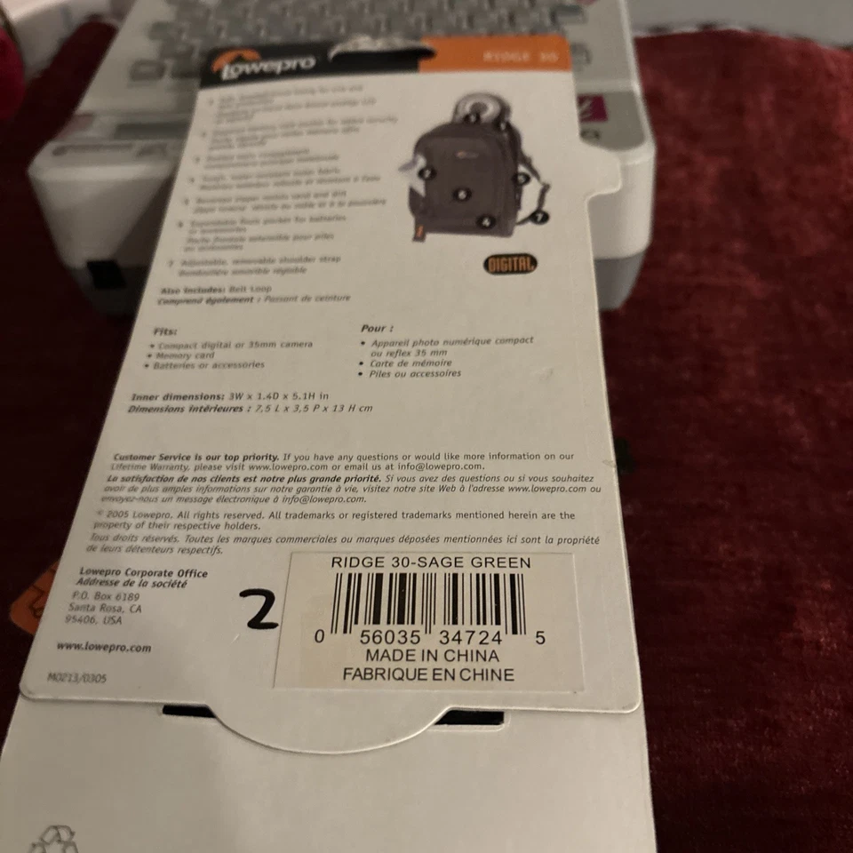 LOWEPRO Camera Bag Ridge 30 Digital With Shoulder Strap Small Padded Compact NEW - Image 3 of 3