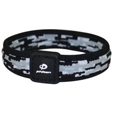 Phiten X30 Digital Camo Titanium Bracelet - Night Camo 7.5 Inch