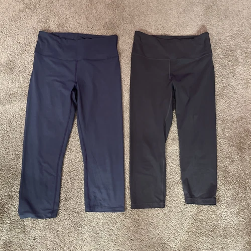Lot of 2 Butter Soft Leggings - Gray & Navy Blue - Size Medium - EUC - Free Ship