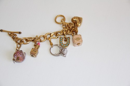Juicy Couture Puffed Heart Gold Bracelet & 5-Charms. RARE Grouping - Picture 5 of 12