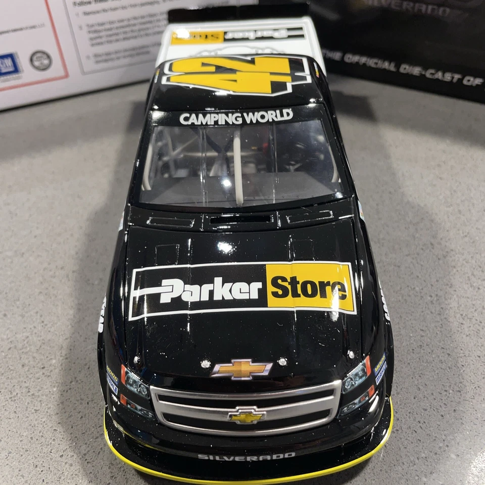 Camión Silverado 2014 Parker Store diecast #42 Kyle Larson NASCAR 1/24 acción Foto 3 de 4
