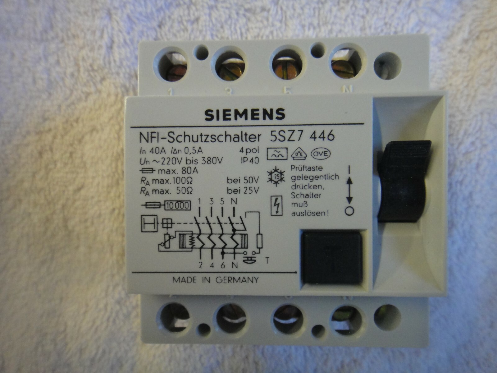 Siemens Circuit Breaker 40a 4 Pole 5sz7 446 5sz7446 For Sale Online Ebay