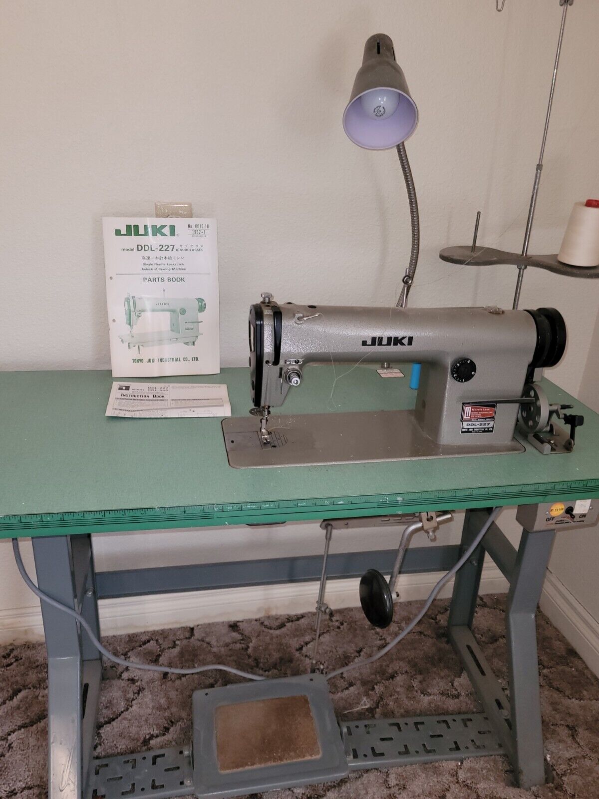 Juki DDL 227 Industrial Sewing Machine With Table Lamp And Pedal