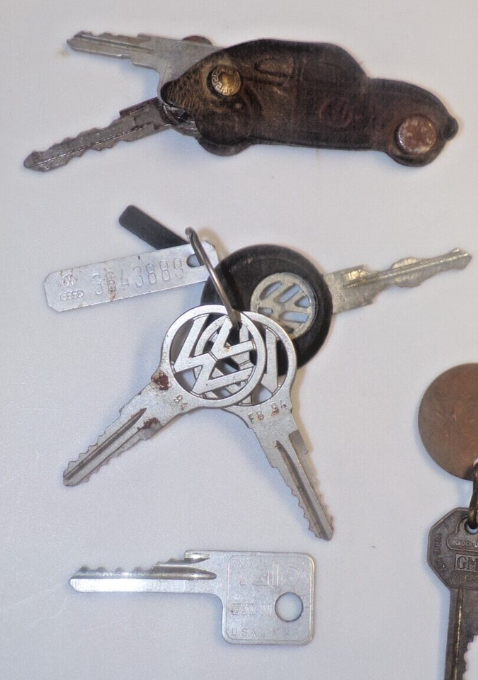 Lot Of Vint Car Keys Volkswagen VW Leather Key Holder Wheeling WV Ford