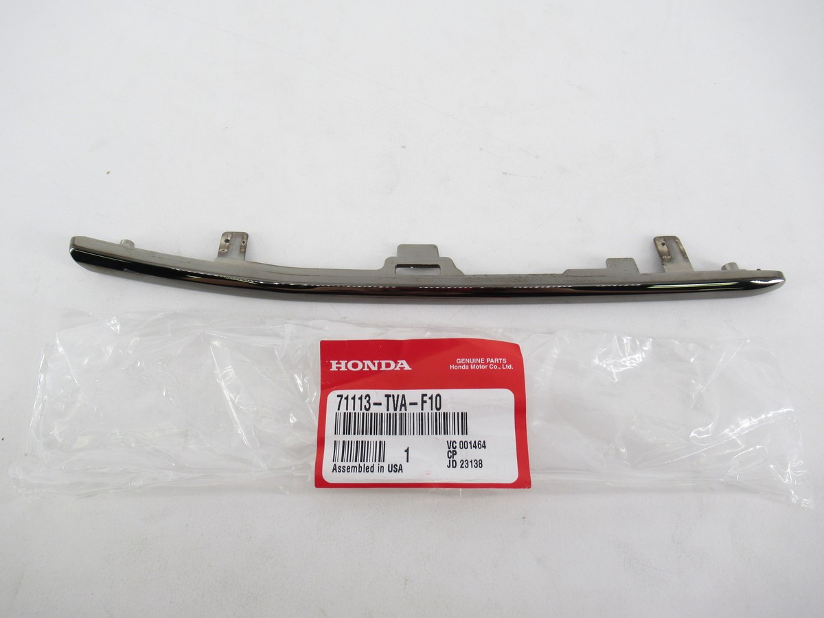 Genuine OEM Honda 71113-TVA-F10 Passenger RH Grille Molding 2021