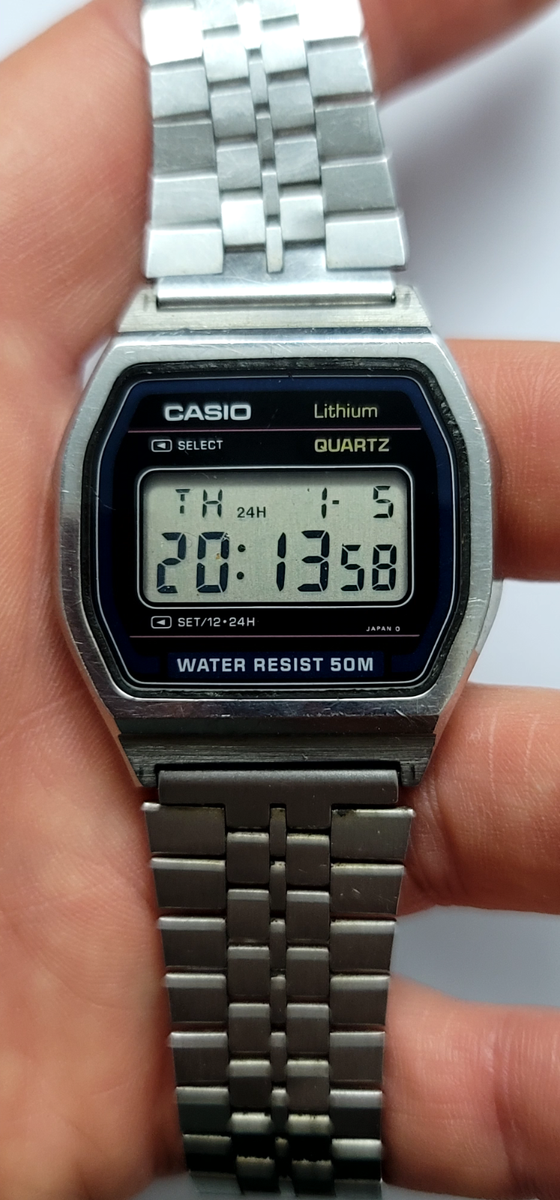 CASIO W-62 80s ”Old Casio” Red Vintage Casio W-62 Module 400 LCD Quartz Rare Vintage Watch 80's | eBay