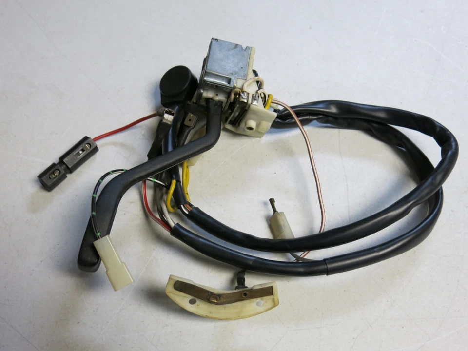 Interruptor de señal de giro Porsche 911 1982 SWF 201.235 Foto 3 de 4