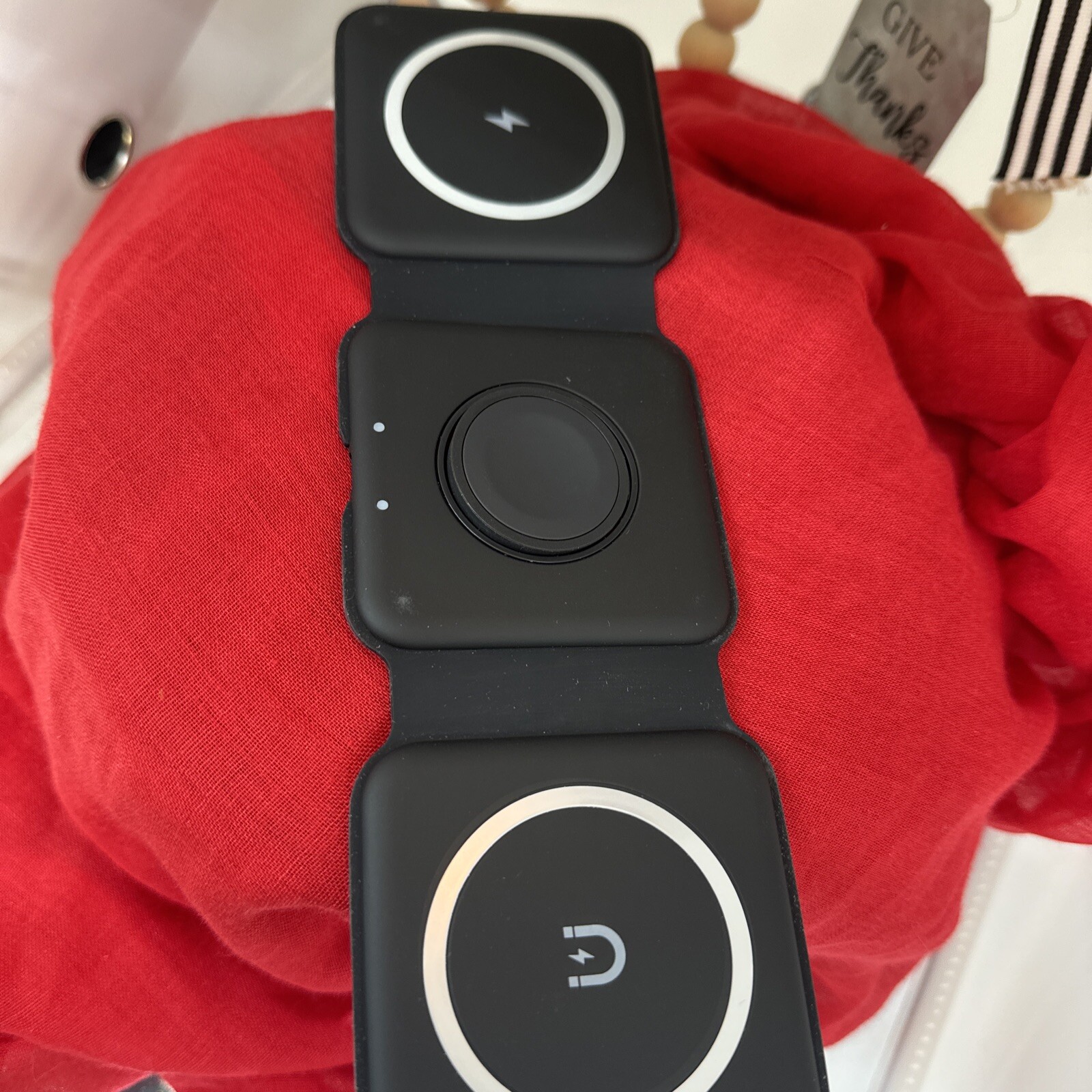 Moxie  Charging Station for iPhone Apple Watch and Apple Pods, Black-image