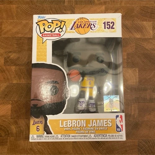 Funko Pop! LeBron James Los Angeles Lakers #152 NBA Basketball Vinyl Figure